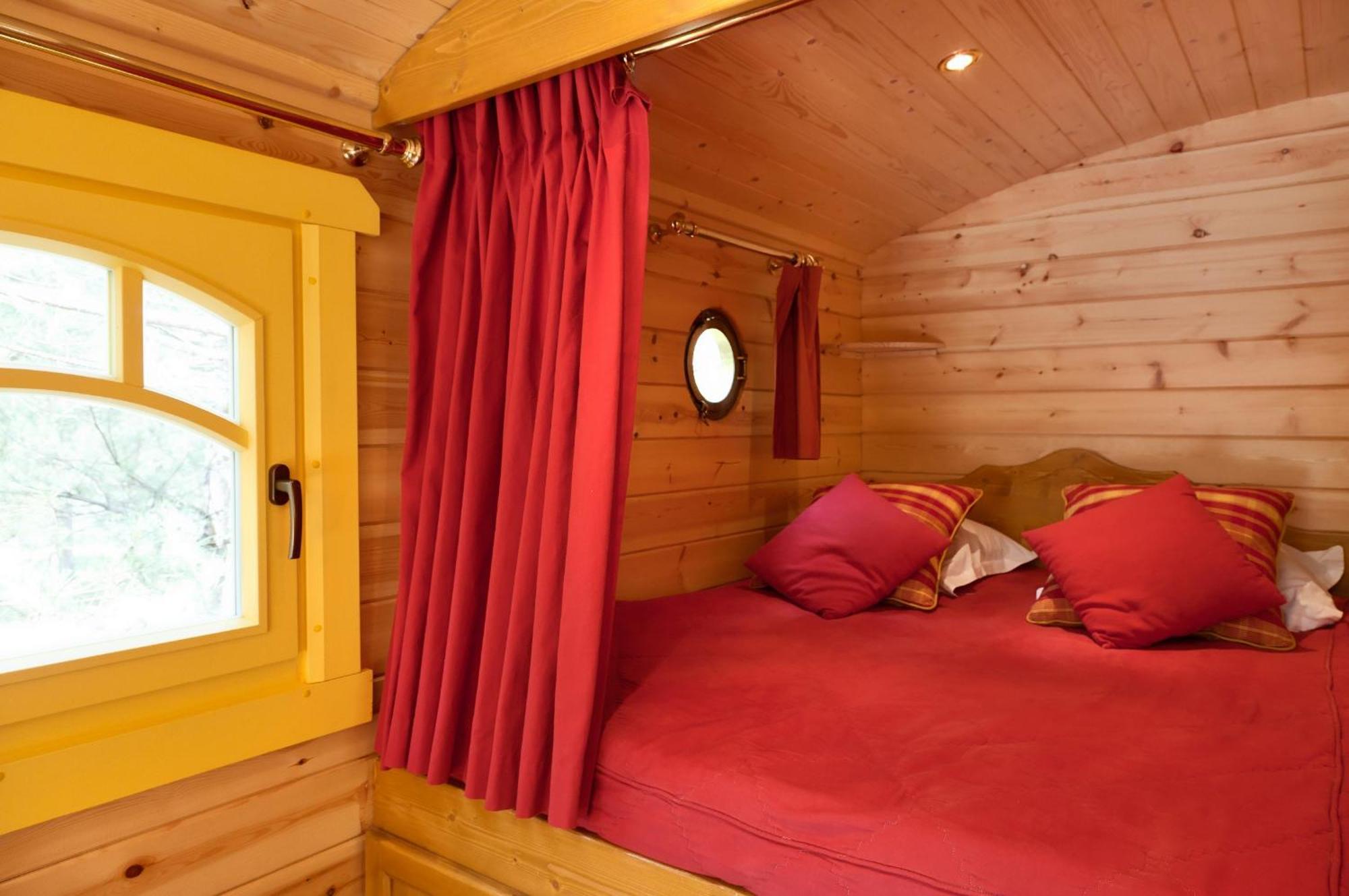 Village Vacances - Defiplanet' Dienné Quarto foto